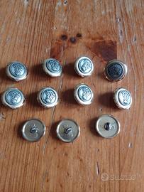 Bottoni in metallo