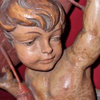 scultura Angelo Cherubino del cardinale sui 40 cm