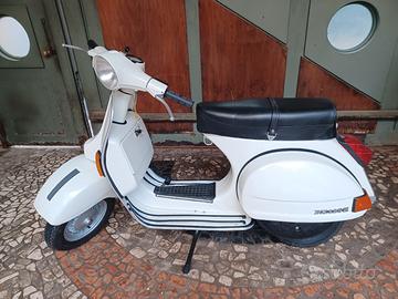 Vespa Px 125  restaurata 