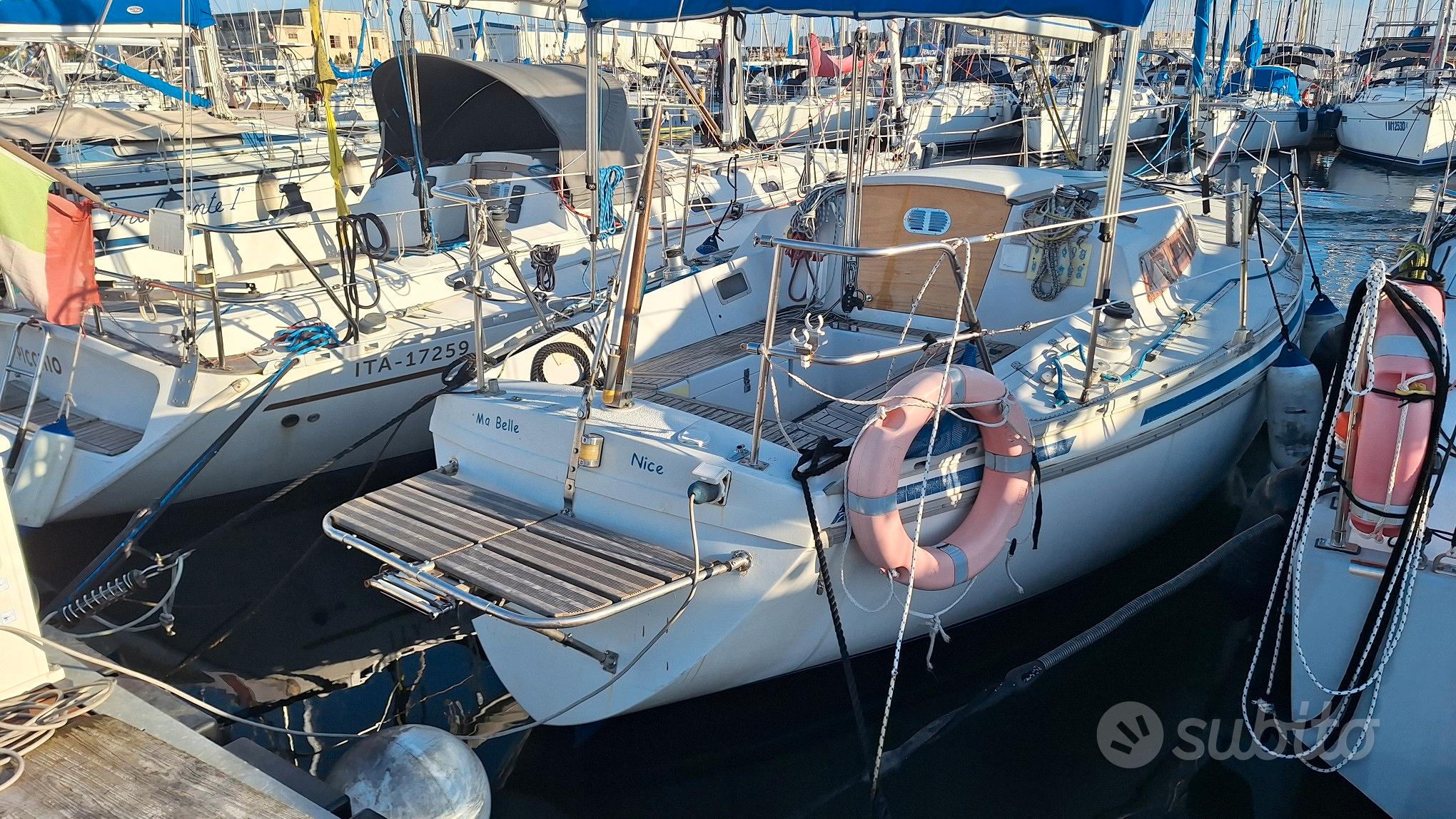 Jeanneau Aquila 28 — View photo 1
