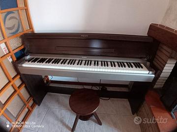 YAMAHA ARIUS YDP S31