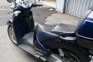 Scarabeo GT 200 - 2004