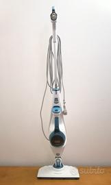 Scopa a vapore lavapavimenti Black Decker