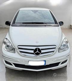 Mercefes Classe B180 2011