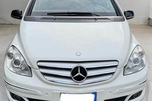 Mercefes Classe B180 2011