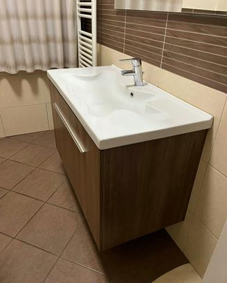Mobile bagno + lavello + rubinetto