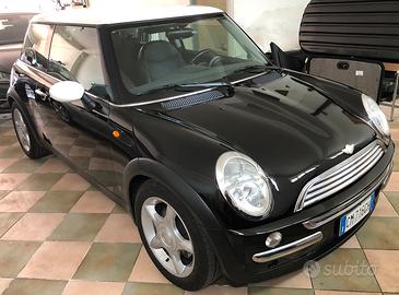 Mini Cooper 1.6 benzina
