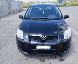 Vendo Toyota Auris automatica