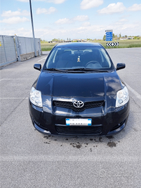 Vendo Toyota Auris automatica