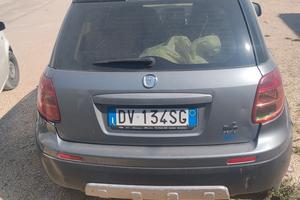 Auto in buonissime condizioni ma con carrozzeria d