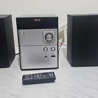 STEREO LG  CD MP3 MICRO HIFI SYSTEM  CM 1530