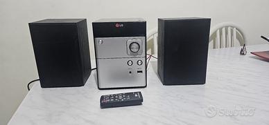 STEREO LG  CD MP3 MICRO HIFI SYSTEM  CM 1530
