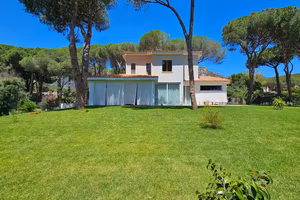 Villa con giardino e spiaggia a piedi / Pula