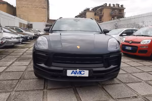 PORSCHE Macan 2.0