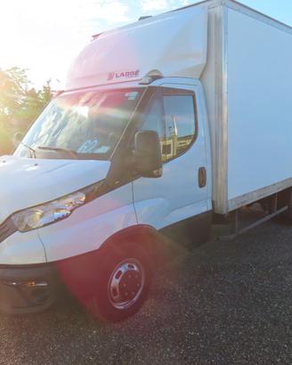 Iveco daily 35c16 3.0 nuovo modello