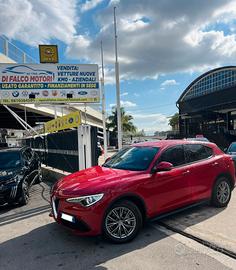 Alfa Romeo Stelvio 2.2 Turbodiesel 160 CV AT8 RWD 