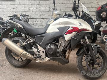 Honda cb 500 x bianca