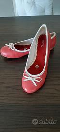 Ballerine rosse n.39 con bordino e fiocco bianco