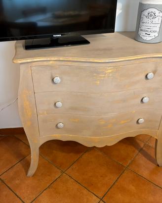 Cassettiera in legno
