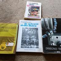 Libri vecchi scolastici