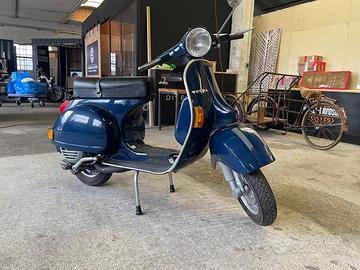 piaggio vespa
