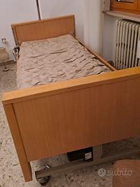 Letto ortopedico per disabili
