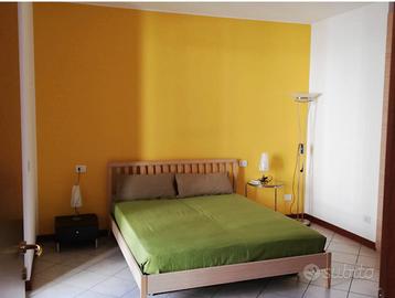 Bilocale con garage e balcone