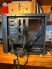 Case per PC marca SHC con alimentatore incluso