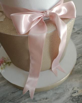 torta finta scenografica 