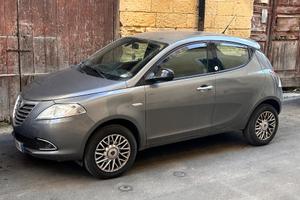 Lancia Ypsilon 2015