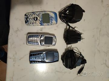 3 telefonini Nokia vecchia generazione