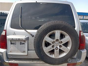 Baule/Portellone posteriore MITSUBISHI PAJERO GLS 