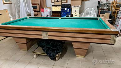 Tavolo da biliardo completo con segnapunti