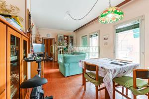 QUADRILOCALE IN CENTRO PAESE CON CANTINA