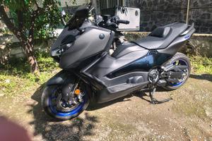 Tmax  560 limited efition