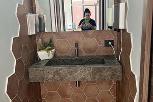 Bar più attrezzature