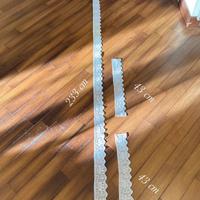 Striscia di pizzo in cotone lavorato all’uncinetto