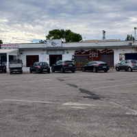 Si affitta Locale Commerciale