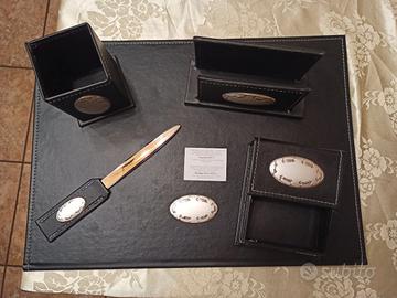 Set Scrivania Nero con Inserti in Argento