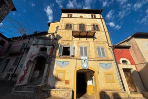 4 LOCALI A AGOSTA