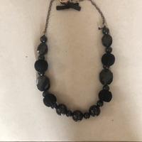 Pinko collana in resina con boules