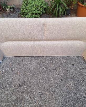 Testata letto design in tessuto molteni 