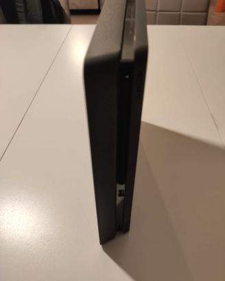PlayStation 4 con giochi