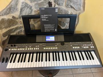 PSR S670 ECCELLENTE PERFETTA