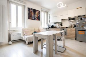 2 LOCALI A MILANO