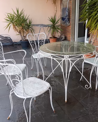 Tavolo in ferro vintage da terrazzo con 4 sedie