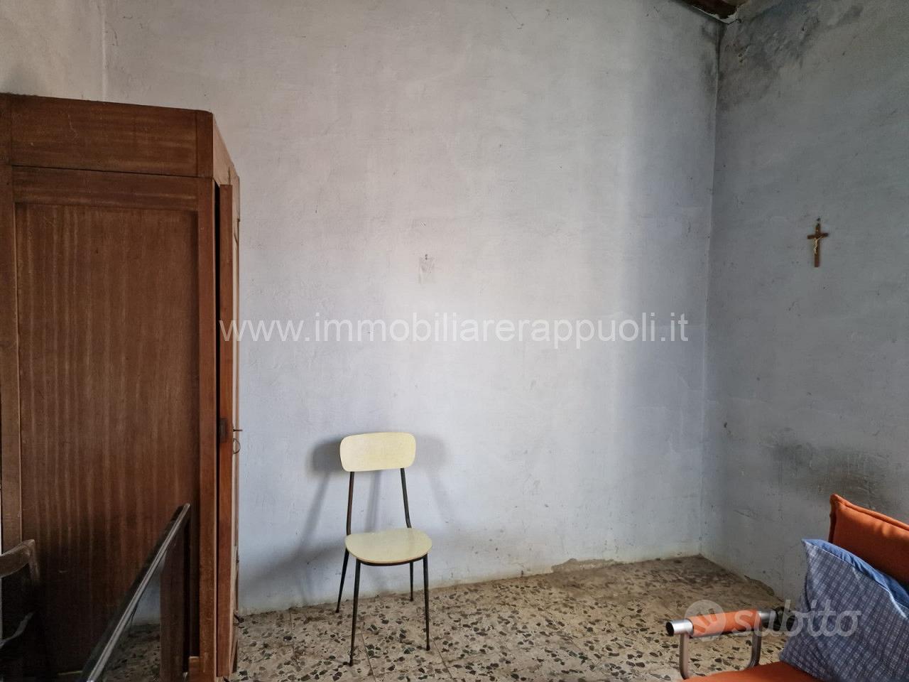 CL242 - Rustico Casale da Ristrutturare in Posizio - Vista 5