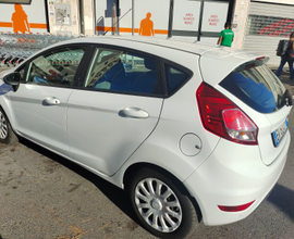 Ford Fiesta 1400 titanium