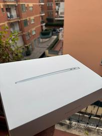 MACBOOK AIR M1  (2020) 13” - 16GB RAM - 256SSD