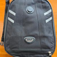 Borsa marsupio GiVI calamitata da serbatoio